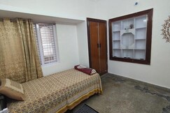 Casa de Familia | 2BHK Homestay | Manyata Tech Park