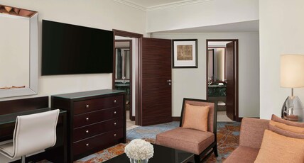 Swissotel Makkah Room Type - Junior Suite King Bed Kaaba View