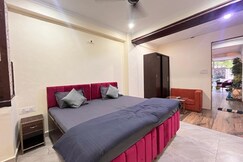 Luvi Casa- Sector 21