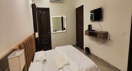 Luxuria BnB Room Type - Bedroom 2