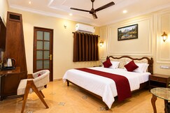Address of Vaanam One