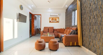 Serene House by Aerostays | 4BHK Room Type - Serene House by Aerostays | 4BHK