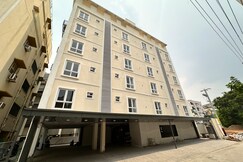 Hotel Jubilee Park, Hitech City