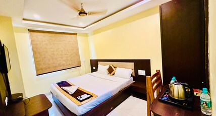 Hotel Sagar Inn Room Type - STANDARD DOUBLE ROOM