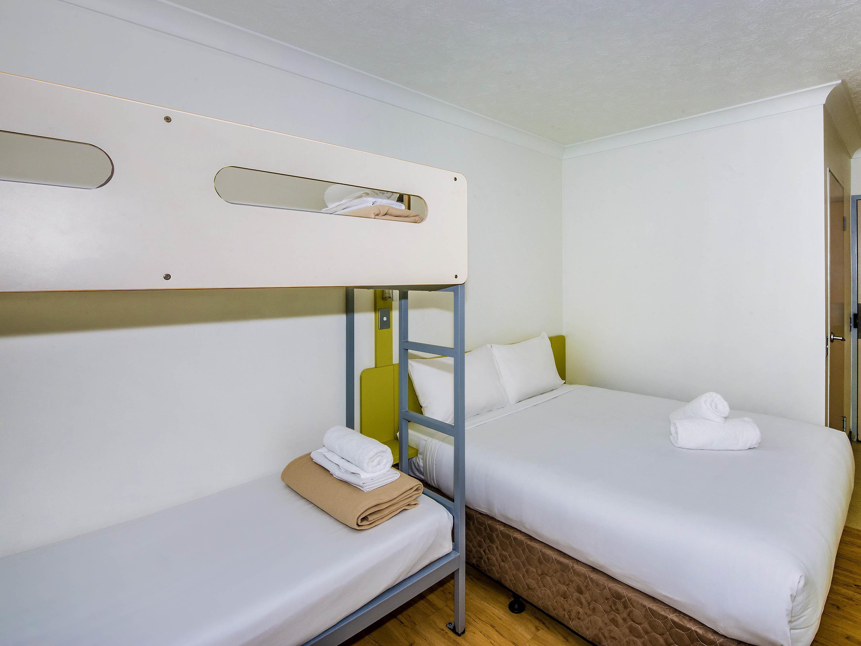 Ibis Budget Brisbane Airport - Tap to explore photos