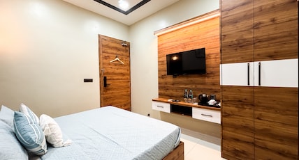 Hotel Brij Vas - Near Prem Manidr Room Type - Standard Room Hotel Brij Vas - Near Prem Manidr Room Type - Standard Room