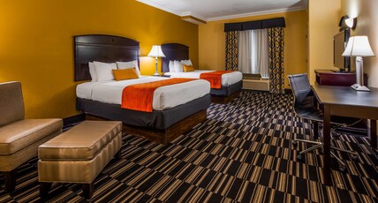 Best Western Plus Barsana Hotel & Suites Room Type - Accessible - 2 Queen, Mobility Accessible, Communication Assistance, Bathtub, Non-Smoking, Full Brea Best Western Plus Barsana Hotel & Suites Room Type - Accessible - 2 Queen, Mobility Accessible, Communication Assistance, Bathtub, Non-Smoking, Full Brea