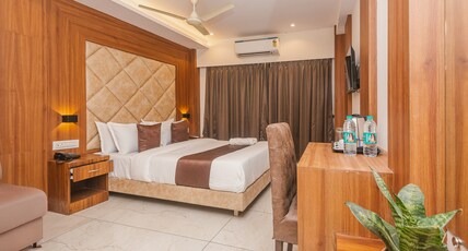 Hotel Zillion International Room Type - Super Deluxe Room