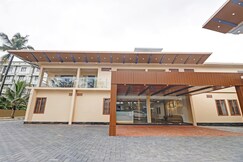 Treebo Grand Vistara Airport Suites