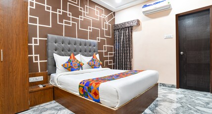 FabHotel Kamari Inn, Vijay Nagar Room Type - Deluxe Room