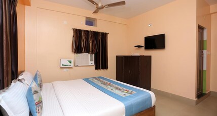 Krishna Residency Room Type - Standard Room AC