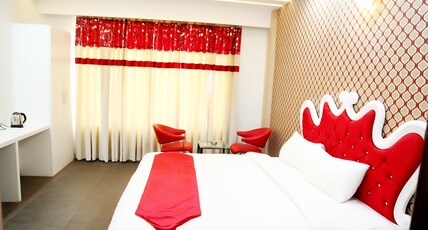HOTEL ROYAL COMFORT INN Room Type - Luxury Room