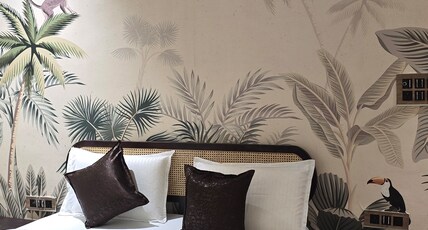 Into The Woods Restaurant & Luxurious Homestay Room Type - Kachnar