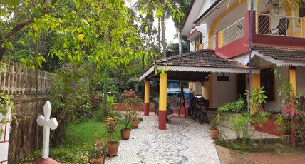 Maria's Homestay by Vyom Trails Room Type - Cosy AC Studio with Kitchen