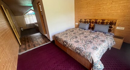 Jahangir Cottage Pahalgam Room Type - Deluxe Interconnected Family Room (3rd Floor, Stairs Only) Jahangir Cottage Pahalgam Room Type - Deluxe Interconnected Family Room (3rd Floor, Stairs Only)
