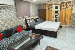 Travellers guest house