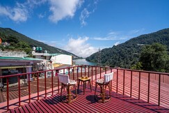 The Cozy House - Your home in the hills