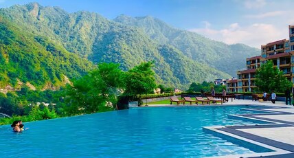 ALOHA On The Ganges 2BHK Ganga and Pool View 305 Room Type - ALOHA On The Ganges 2BHK Ganga and Pool View 305