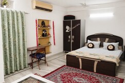Address of Spacious Private Room Near Hawa Mahal Jaipur