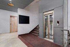 Hotel O Grand Residency