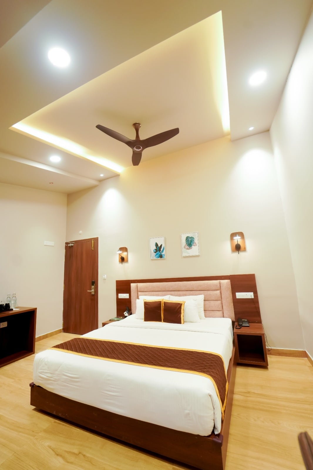 Bindiga Peak Resorts - Tap to explore photos