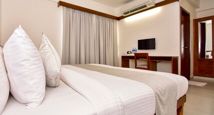 NIKO HOTELS Room Type - DELUXE