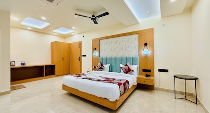 KRESTON HEIGHTS HOTEL Room Type - SUITE ROOM