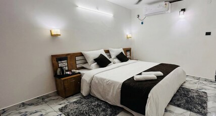 Sea View Beach Resort Varkala Room Type - Deluxe Double Room with Balcony