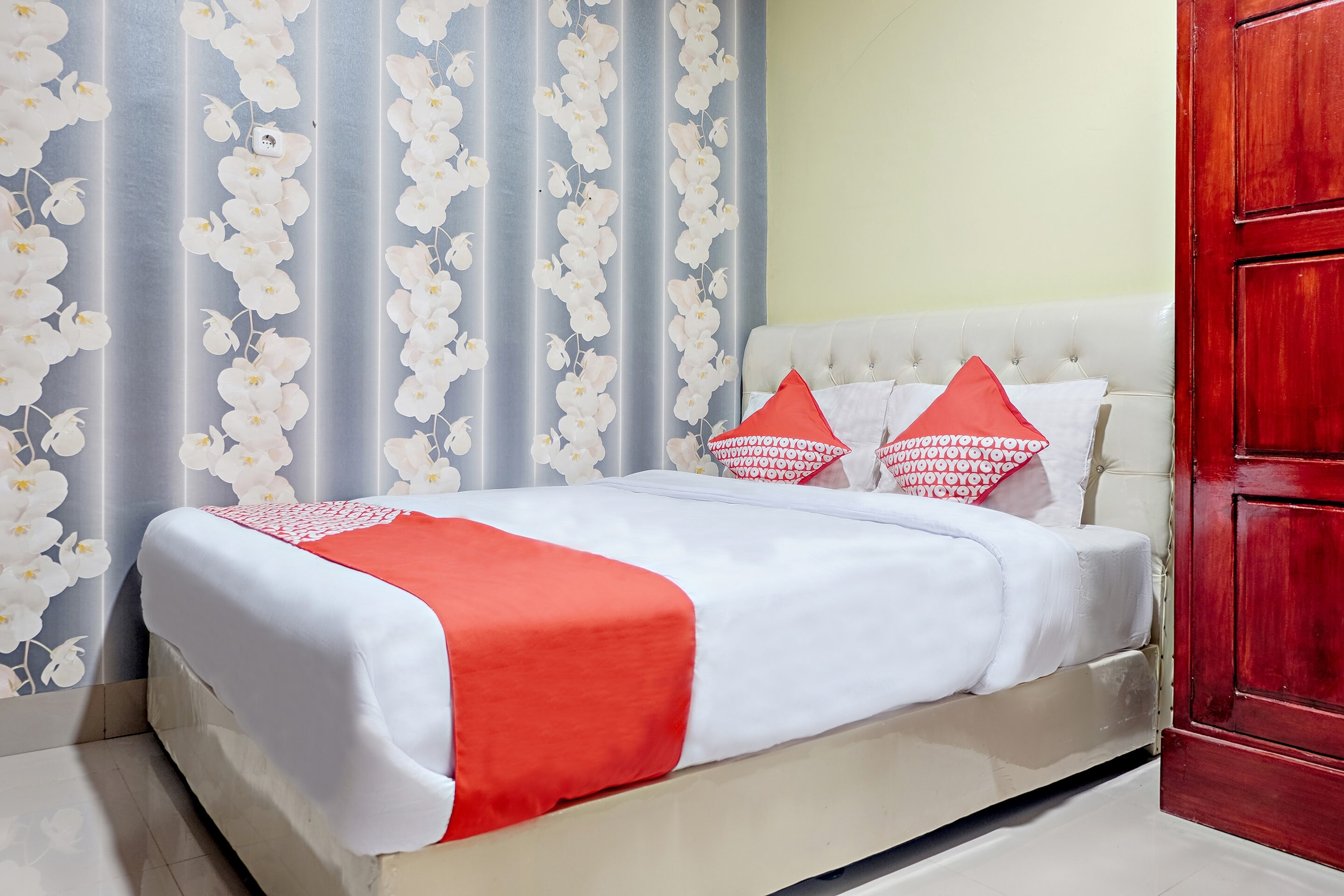 Hotel O Jinan Makassar - Tap to explore photos