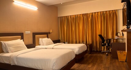 Panchavati Sinnar Motel Room Type - Executive Twin