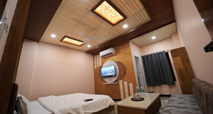 Hotel tanvi palace Room Type - Room no.203 AC