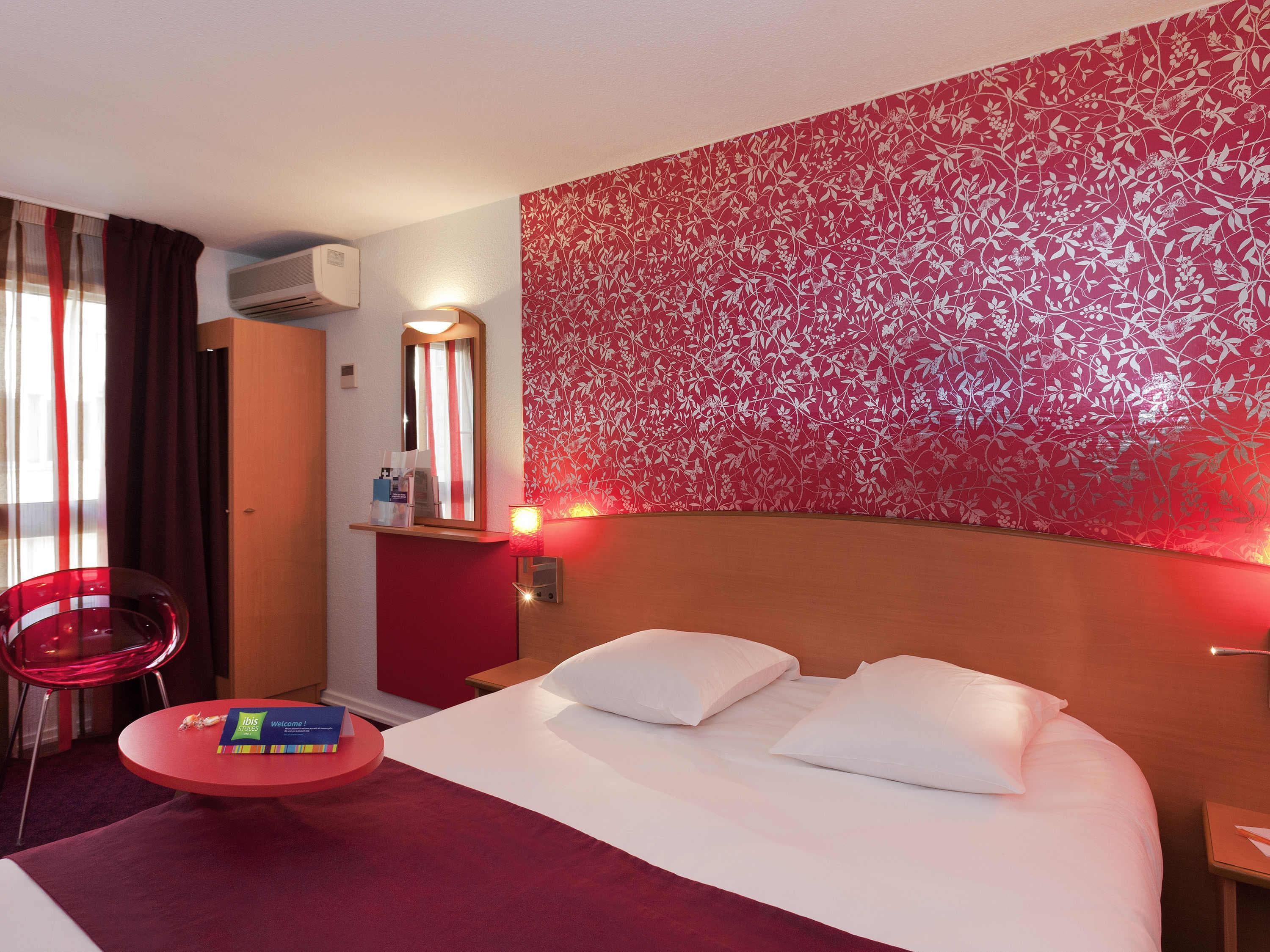 ibis Styles Bourg en Bresse - Tap to explore photos