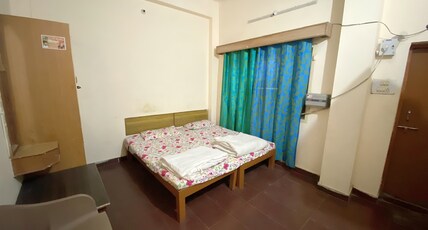 Pitambra Vishranti Grah Room Type - Standard Double-Bed NON-AC