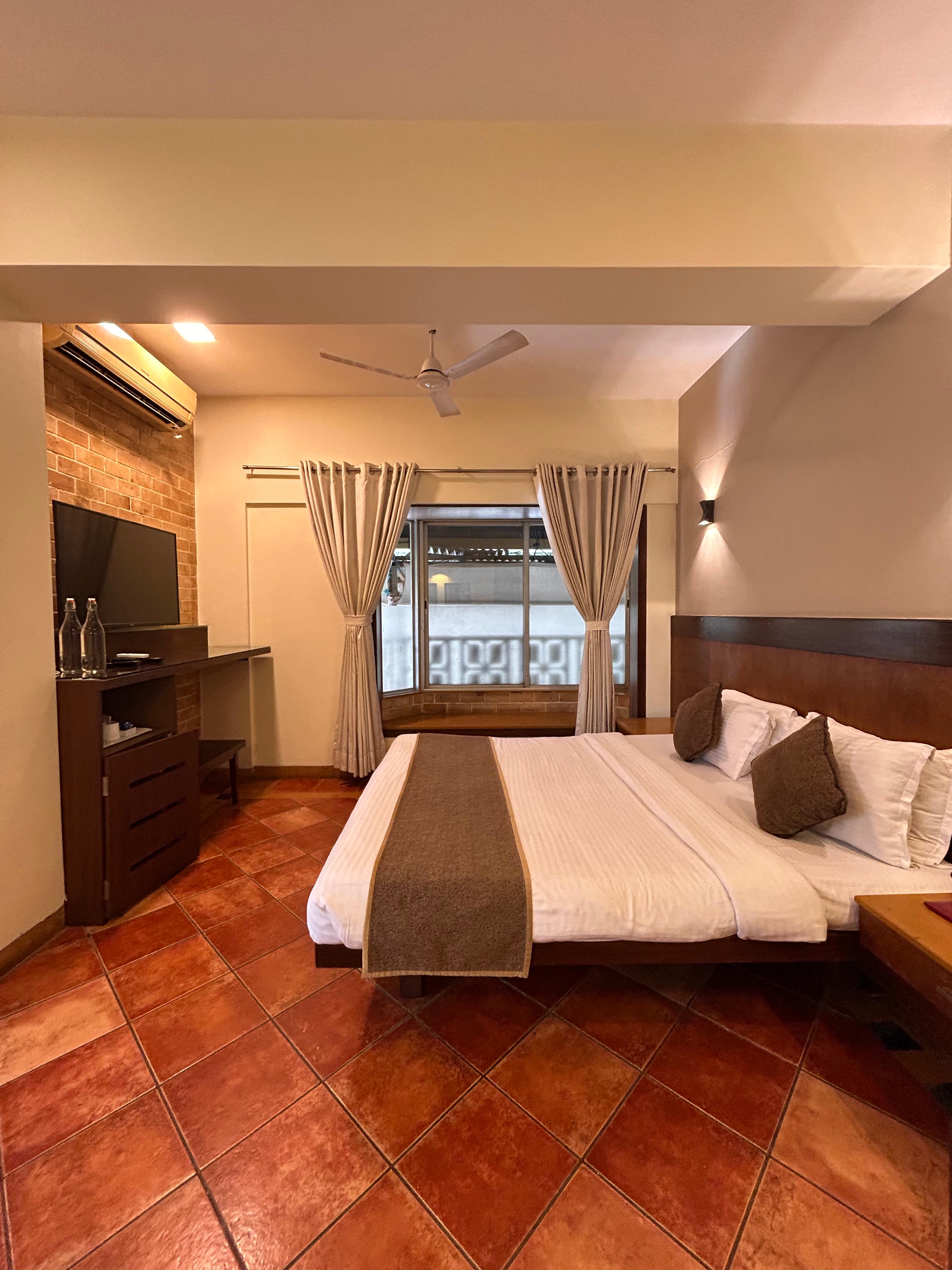 Hotel Chandralok Lonavala  Pure Veg - Tap to explore photos