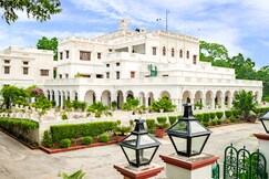 Neemrana's Baradari Palace