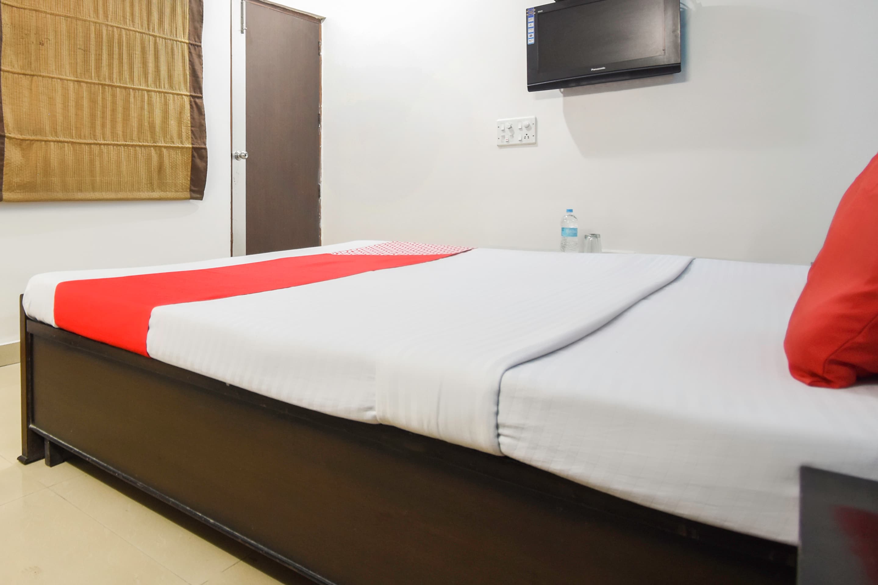 HOTEL O KARNAL ROYAL - Tap to explore photos