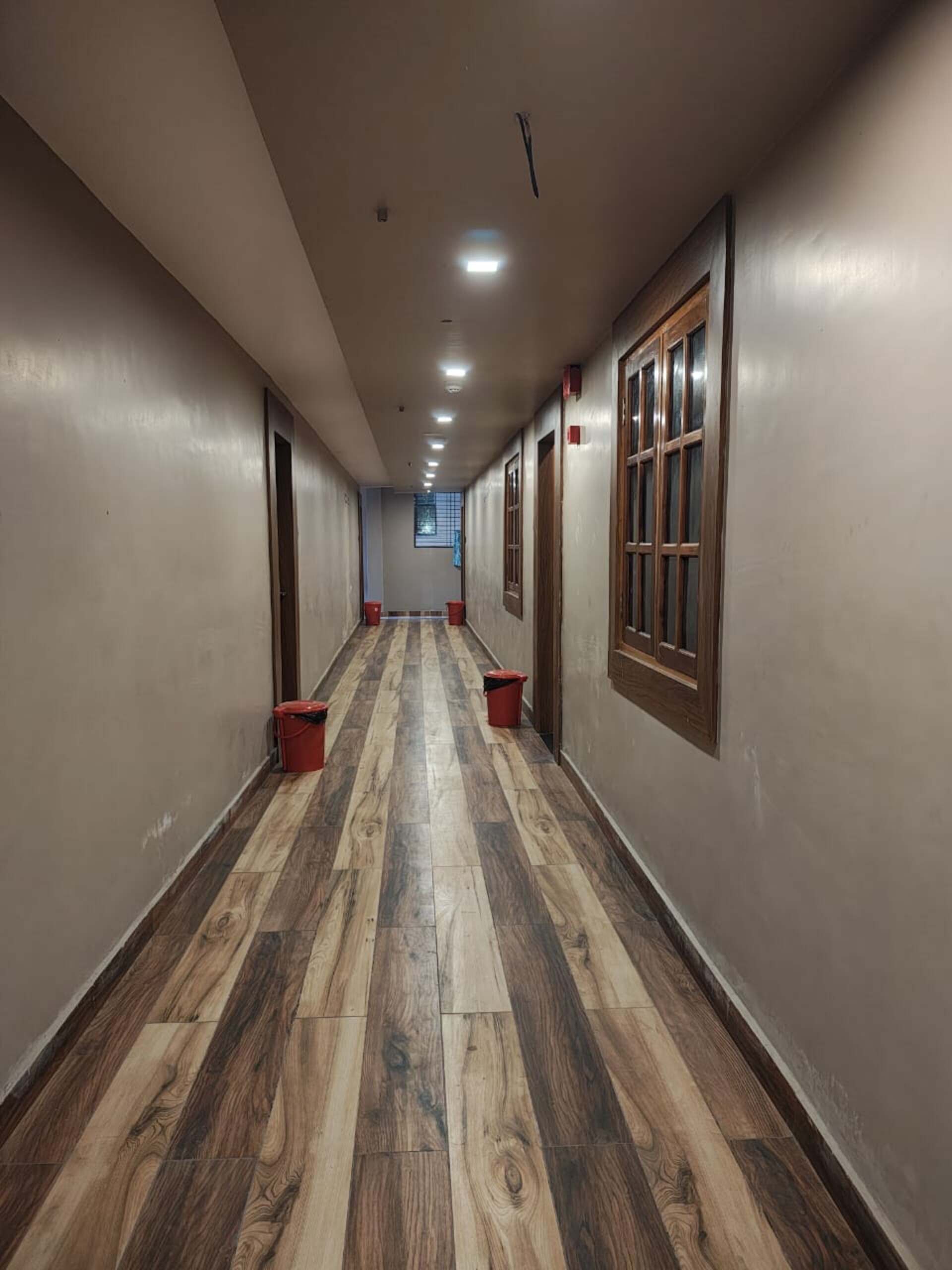New Hotel Shivay Palace I Near BHU - Tap to explore photos