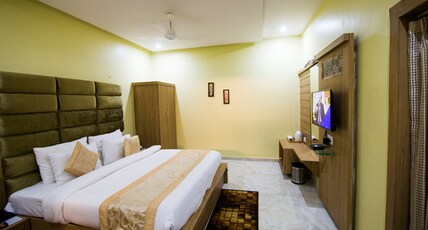 The River Front Resort Room Type - Executive Double Room