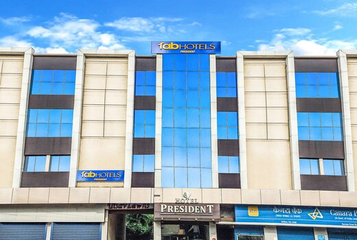 FabHotel Prime President