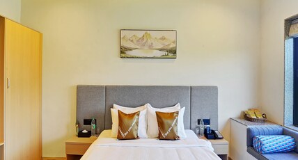 Palette Hotel Orient Greenz by CheckIn, Pench Room Type - Deluxe room with Garden view