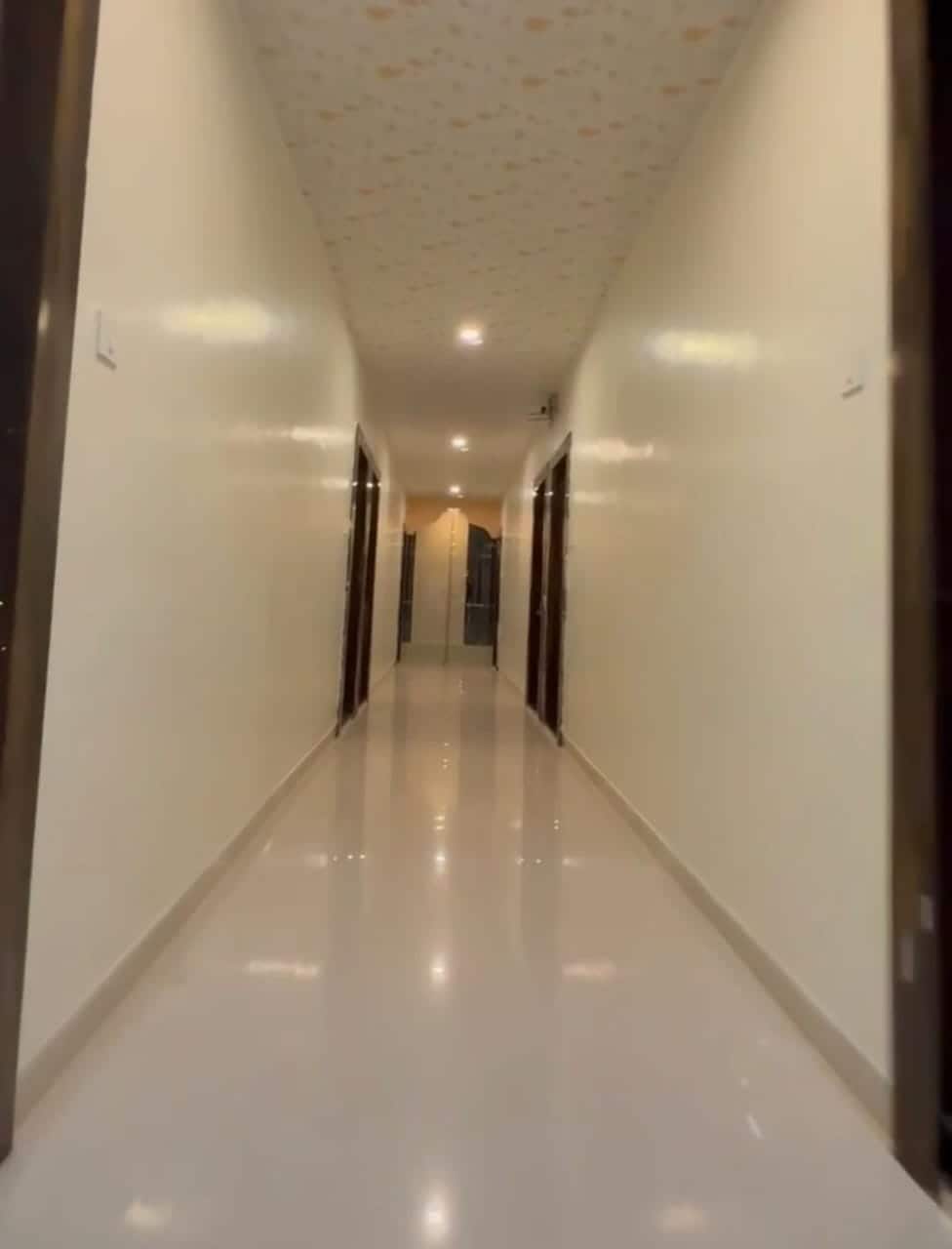 Hotel Shree Siddhi Vinayak - Tap to explore photos