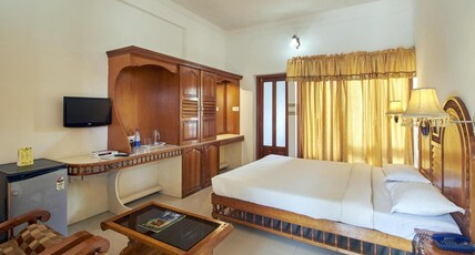 Jungle Park Resorts Room Type - Deluxe Room Non AC With Balcony