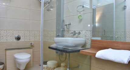 Hotel Royal Palace Room Type - Diamond Room