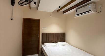 SREE NILAYAM HOME STAY Room Type - Bedroom 5