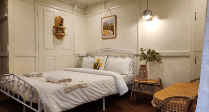 Rococo By Concordia Hospitality Room Type - Standard Queen Room with Kitchen
