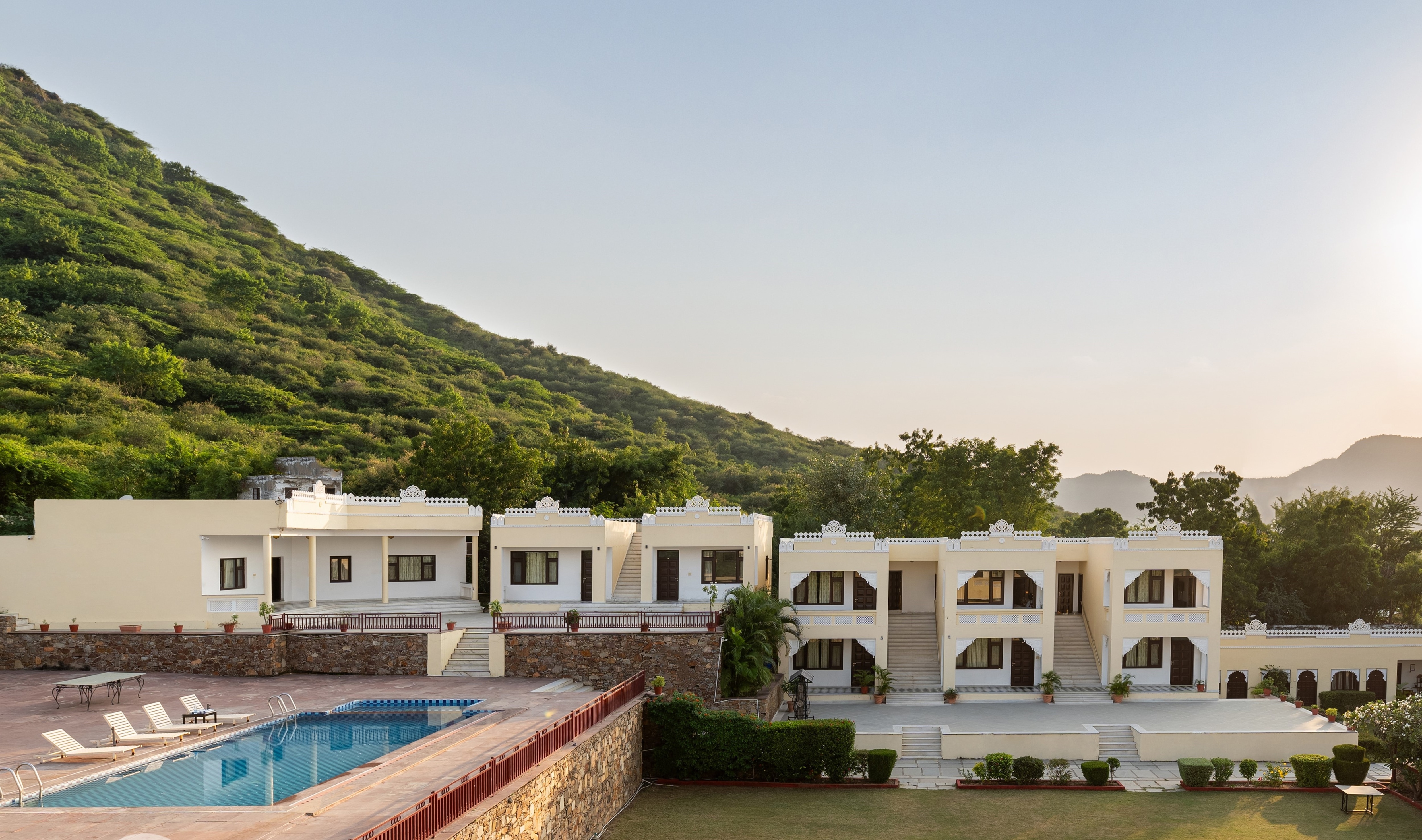Hill Garden Resort - A HILLSIDE HAVEN - Tap to explore photos