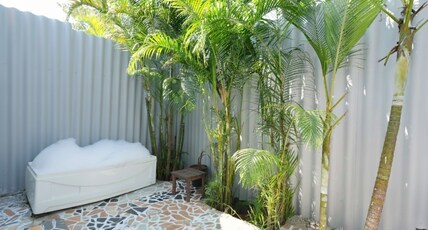 Canvas Resort | Luxury Tents & Rooms Room Type - Glamping tent with Outdoor bathtub 2