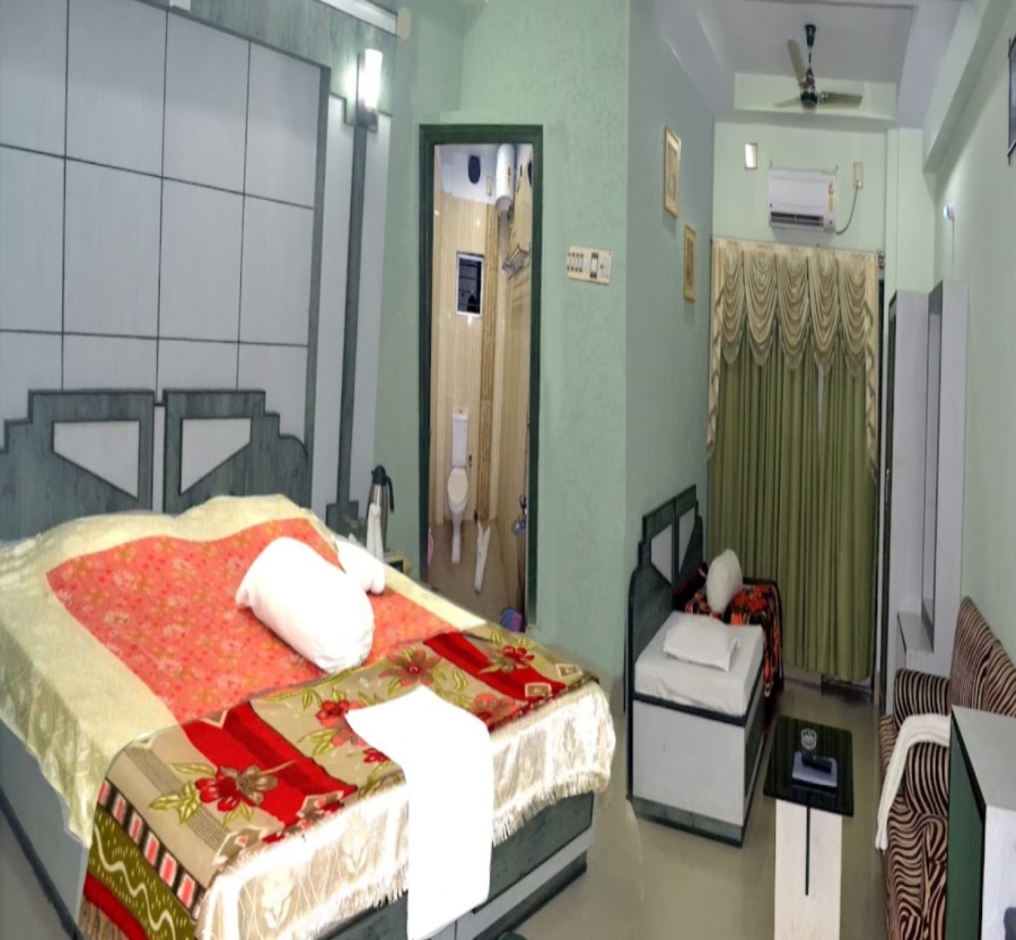 Hotel Rupsagar - Tap to explore photos