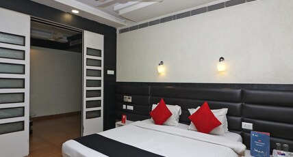 Hotel Emerald Room Type - Suite Room with Free Wifi