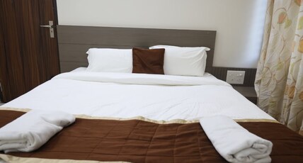 Janani Homestay Room Type - Deluxe Room